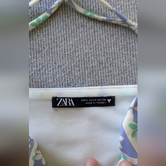 Zara Set - Picture 5 of 6